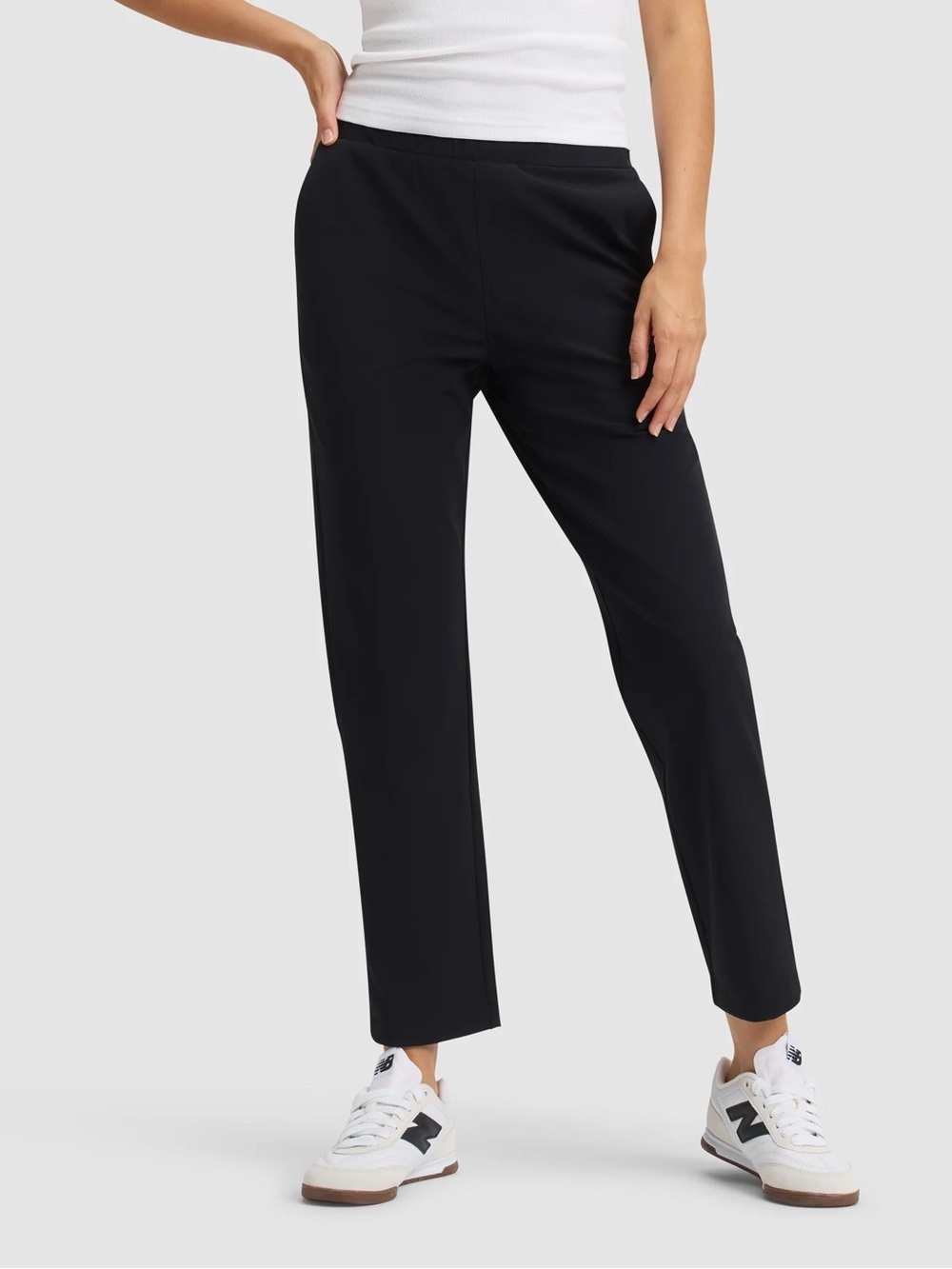 *NWT* Cozy Earth Straight-Leg Pull-On Pants in Black, M